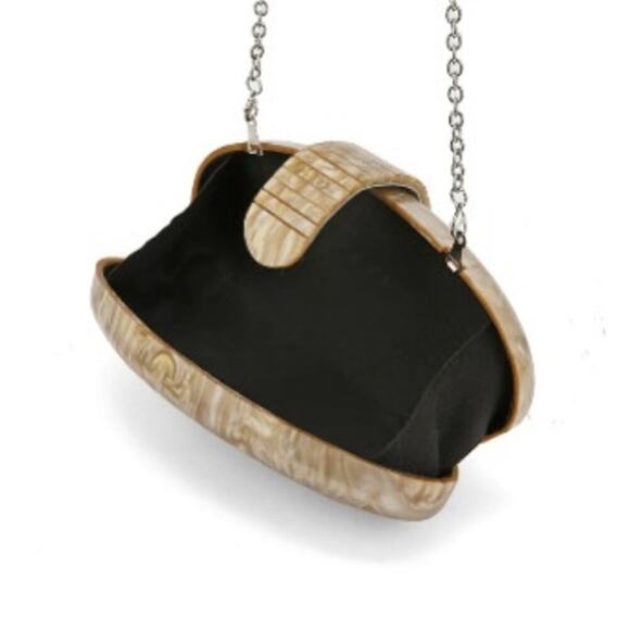 Acrylic Pearlescent Purse Clamshell Tan Cream Gold Chain Clutch Bag Chic - Picture 5 of 10